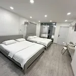 Hilary Hotel -Su Van Hanh Q10